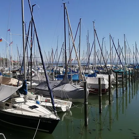 Διαμέρισμα Annette's And Garden