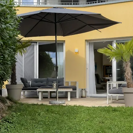 شقة Annette's And Garden
