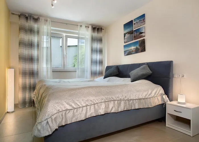 Annette's And Garden דירה פרידריכסהאפן