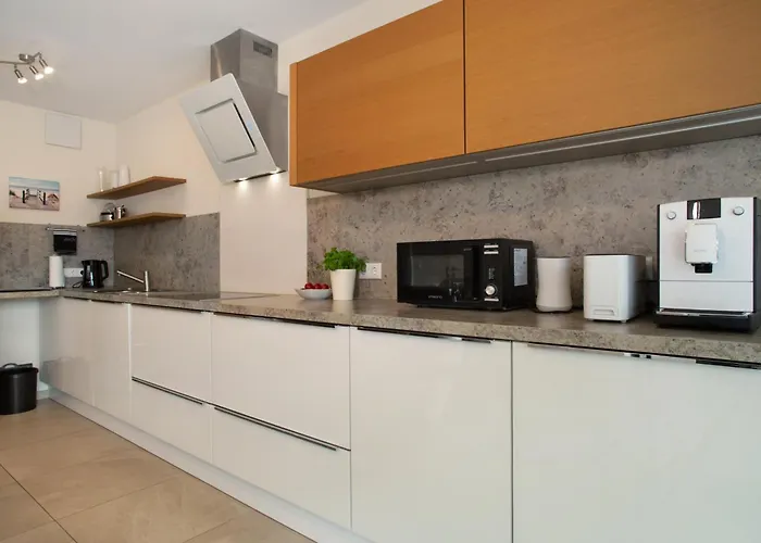 דירה Annette's And Garden *