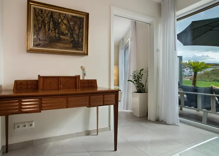 Annette's And Garden דירה