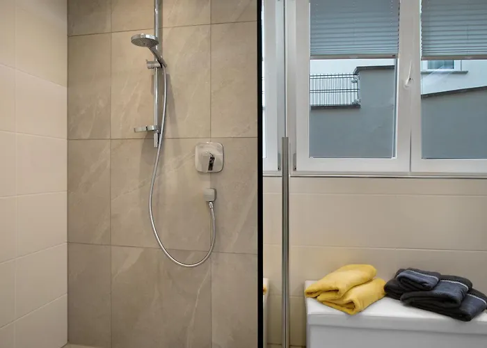 Annette's And Garden דירה *